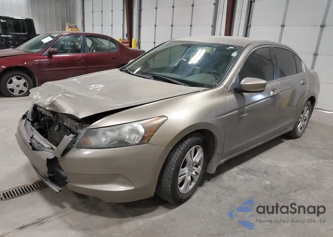 2009 Honda Accord 2.4 Lx-P z USA, uszkodzony, nr VIN 1HGCP26449A001157